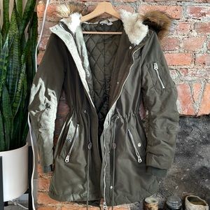 H&M Divided Army Green Heavy Duty Winter Coat with Sherpa Lined Hood Size 6